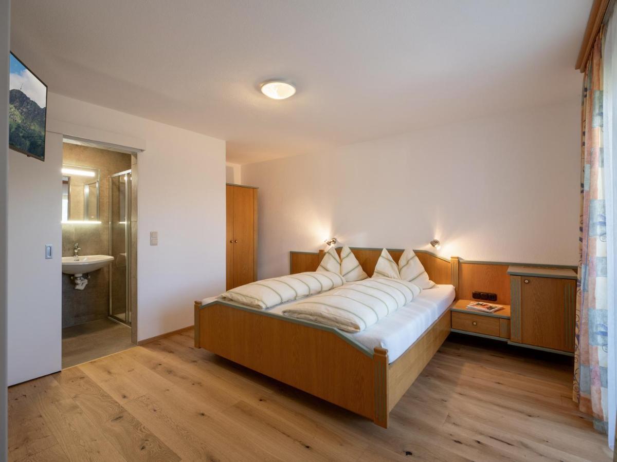Apartment-Pension Schmiedererhof St. Johann in Tirol Exterior foto