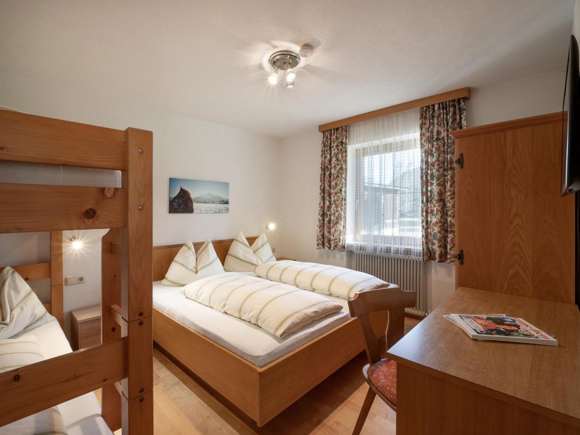 Apartment-Pension Schmiedererhof St. Johann in Tirol Exterior foto